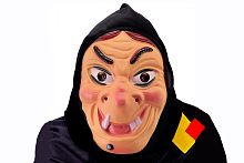 Маска Ведьма в черном платке шатенка, бежевый пластик, черная ткань, без размера